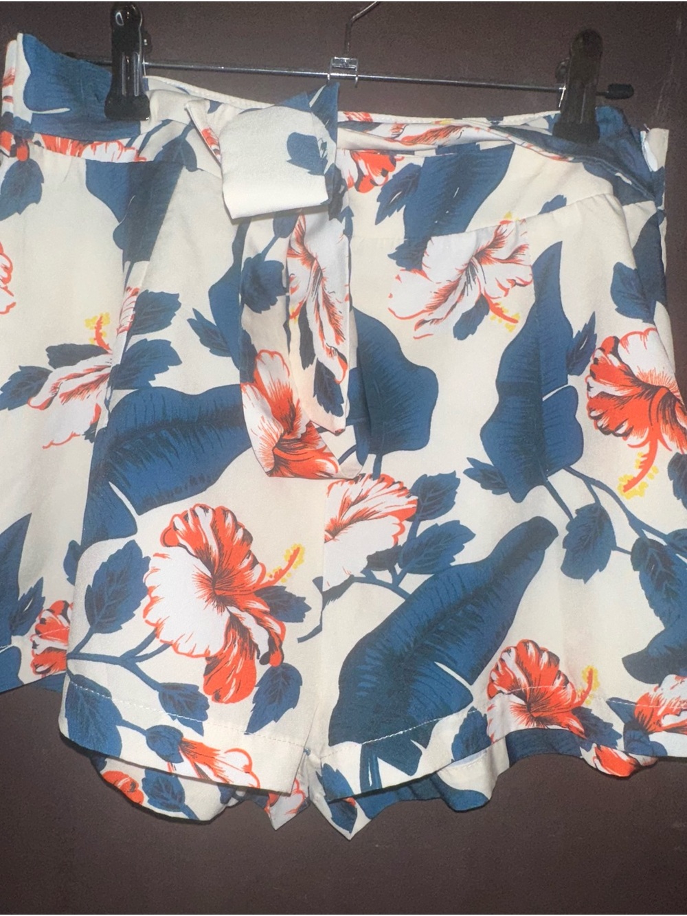 SHEIN Cream Shorts with Blue Leaves & Coral Floral Print